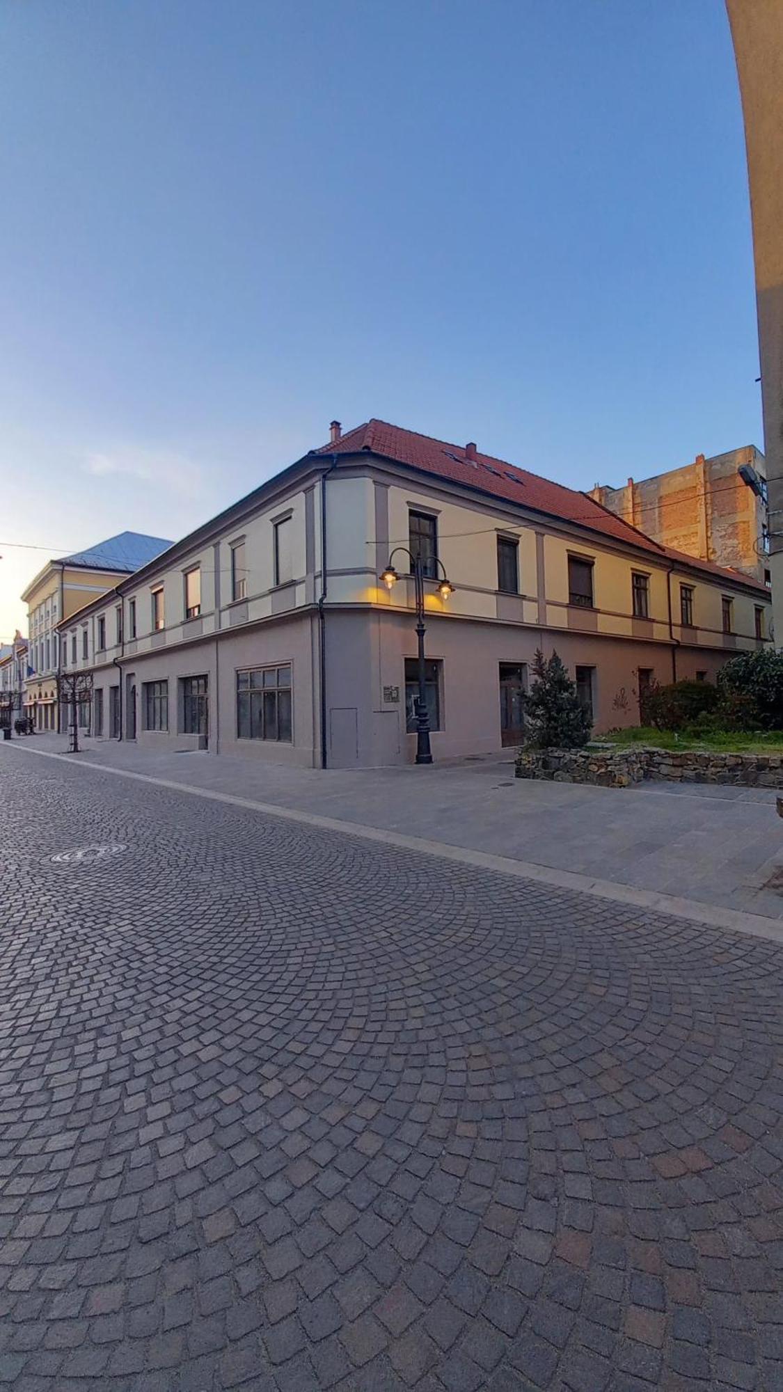 Luna Oradea